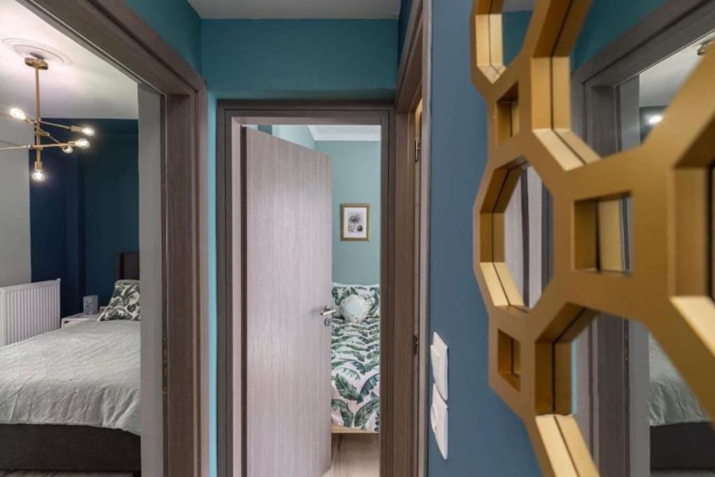 Artistic Apt In Vibrant Gazi With Large Terrace By Ghh أثينا المظهر الخارجي الصورة